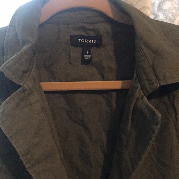 Torrid jacket - Picture 3 of 4